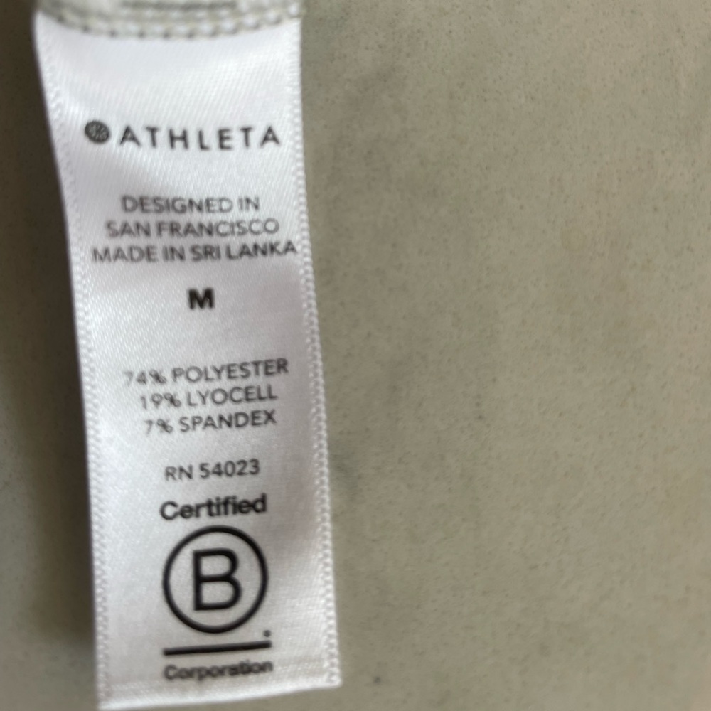 Athleta pullover top- medium - Picture 5 of 5